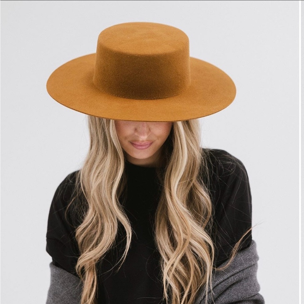 GIGI PIP Dahlia Boater Hat Size XL